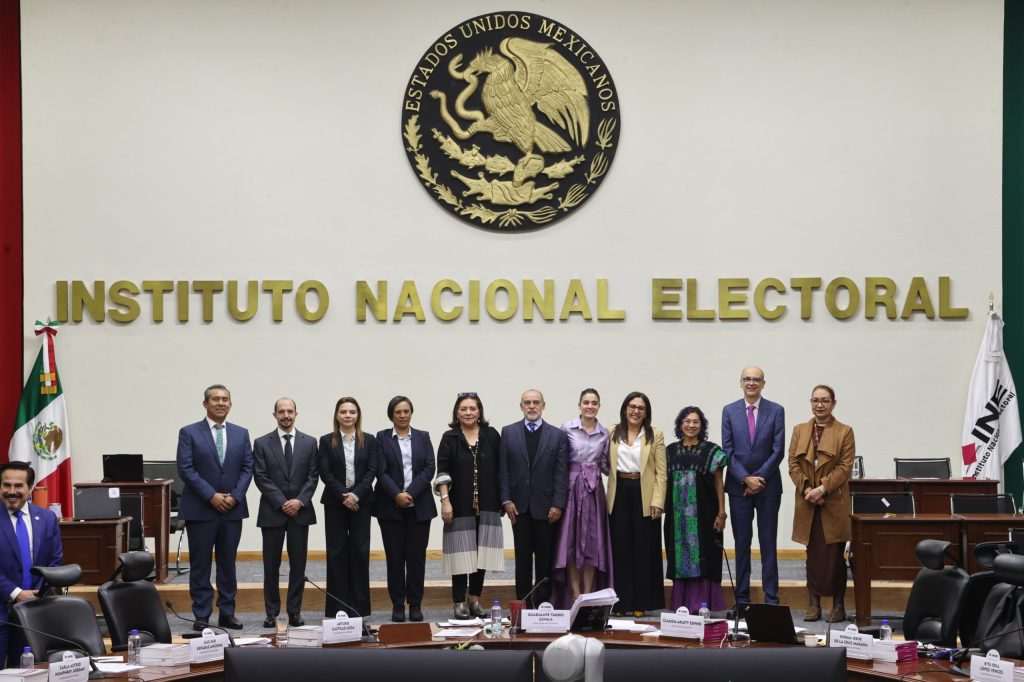 Consejeras y Consejeros Electorales del INE